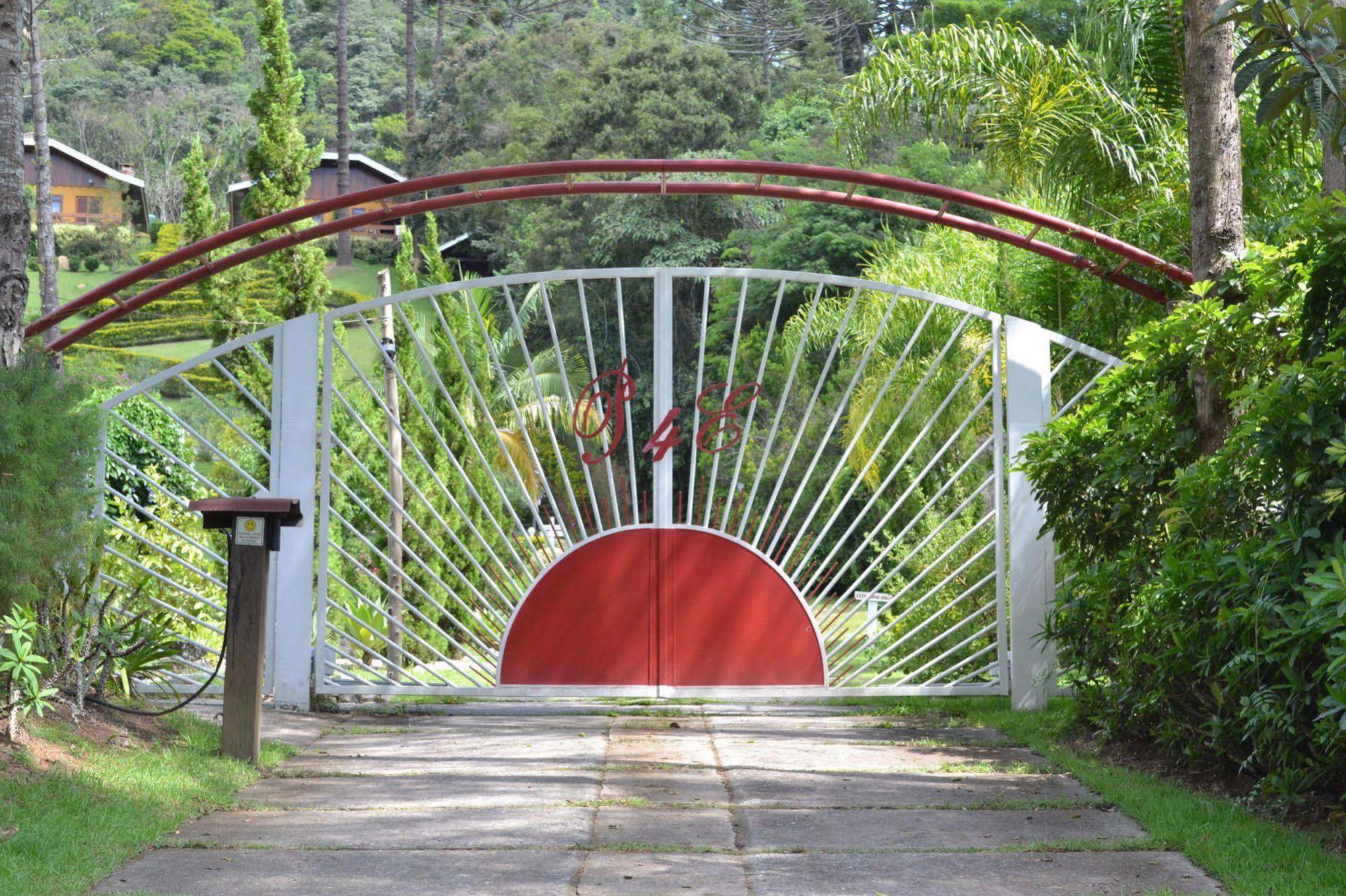 Pousada Quatro Estacoes Santo Antônio do Pinhal Eksteriør billede